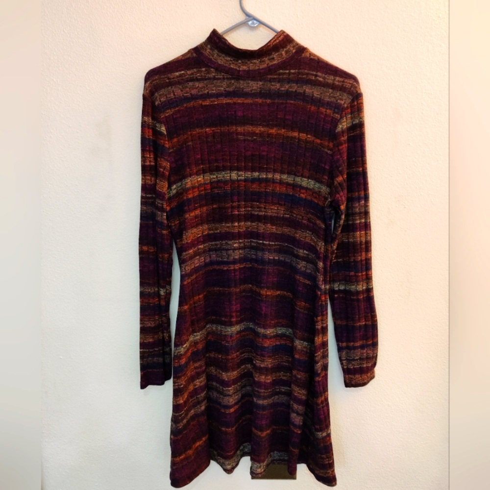 Turtle neck colorful dress with long sleeves
